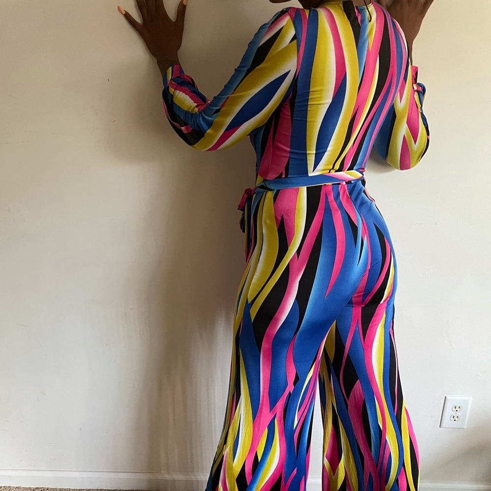Jumpsuit - Picture 5 of 7